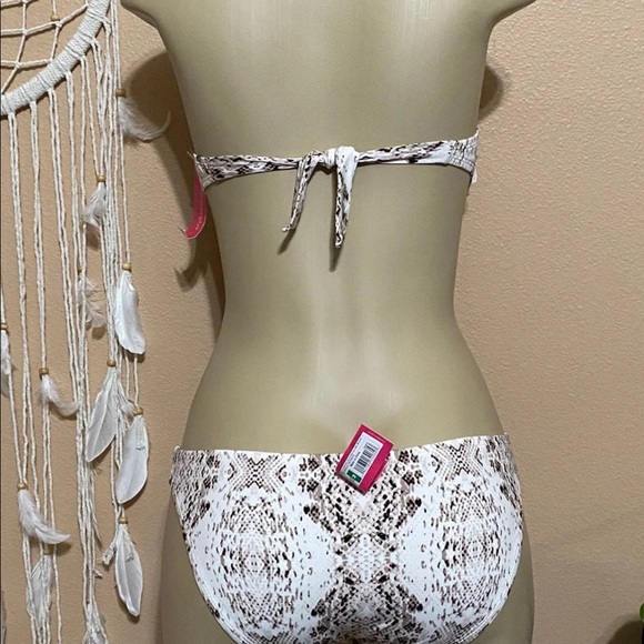 Bikini - Picture 5 of 5